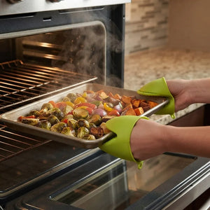 Silicone Oven Mittens (1 Pair) | Heat Resistant Baking Gloves with Finger Grip | Pot Holders for Cooking & Baking