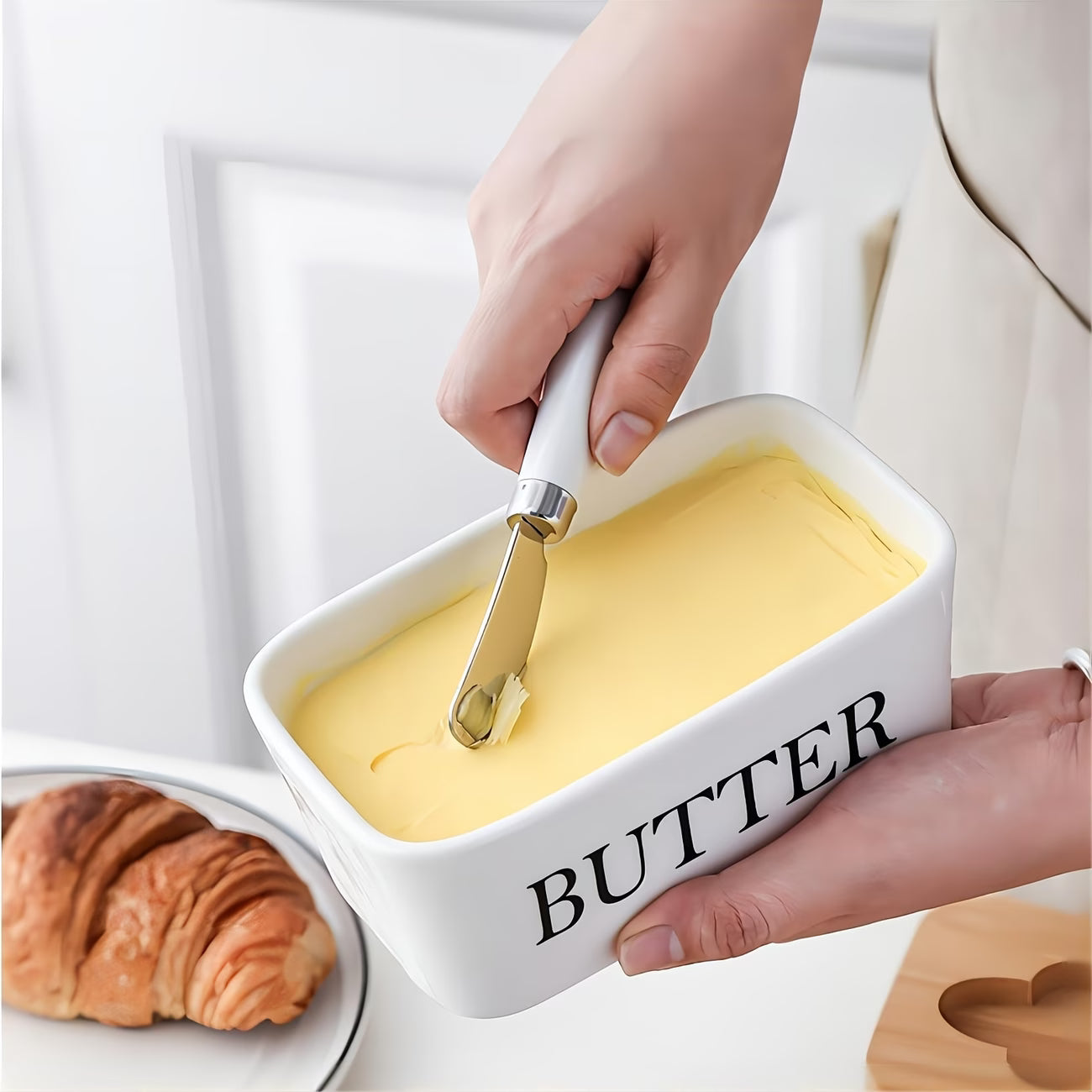 Ceramic Butter Dish With Lid & Knife – Airtight Butter Keeper Container with Silicone Seal for Countertop & Refrigerator