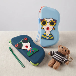 Cute Silicone Sunglasses Case with Zipper & Wrist Strap | Waterproof Soft Eyeglass Pouch with Cleaning Cloth for Travel & Daily Use
