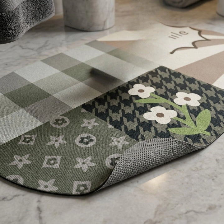 Smile” Patchwork Oval Bath Mat | Sage Green & Beige, Non‑Slip Quick‑Dry, Ultra‑Absorbent