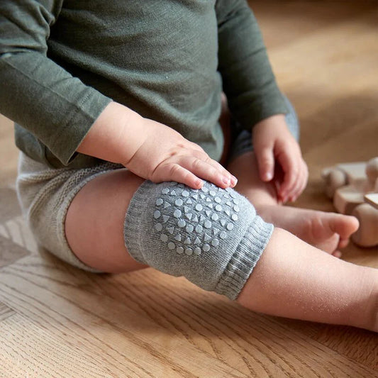 BABY KNEE PAD/ SOCKS