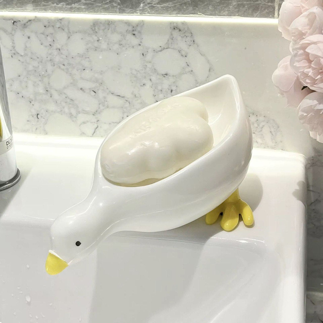 Cute Duck Soap Dish – Cartoon Duck Shape Self-Draining Soap Holder for Bathroom, Shower & Toilet – Open Design Soap Box Tray
